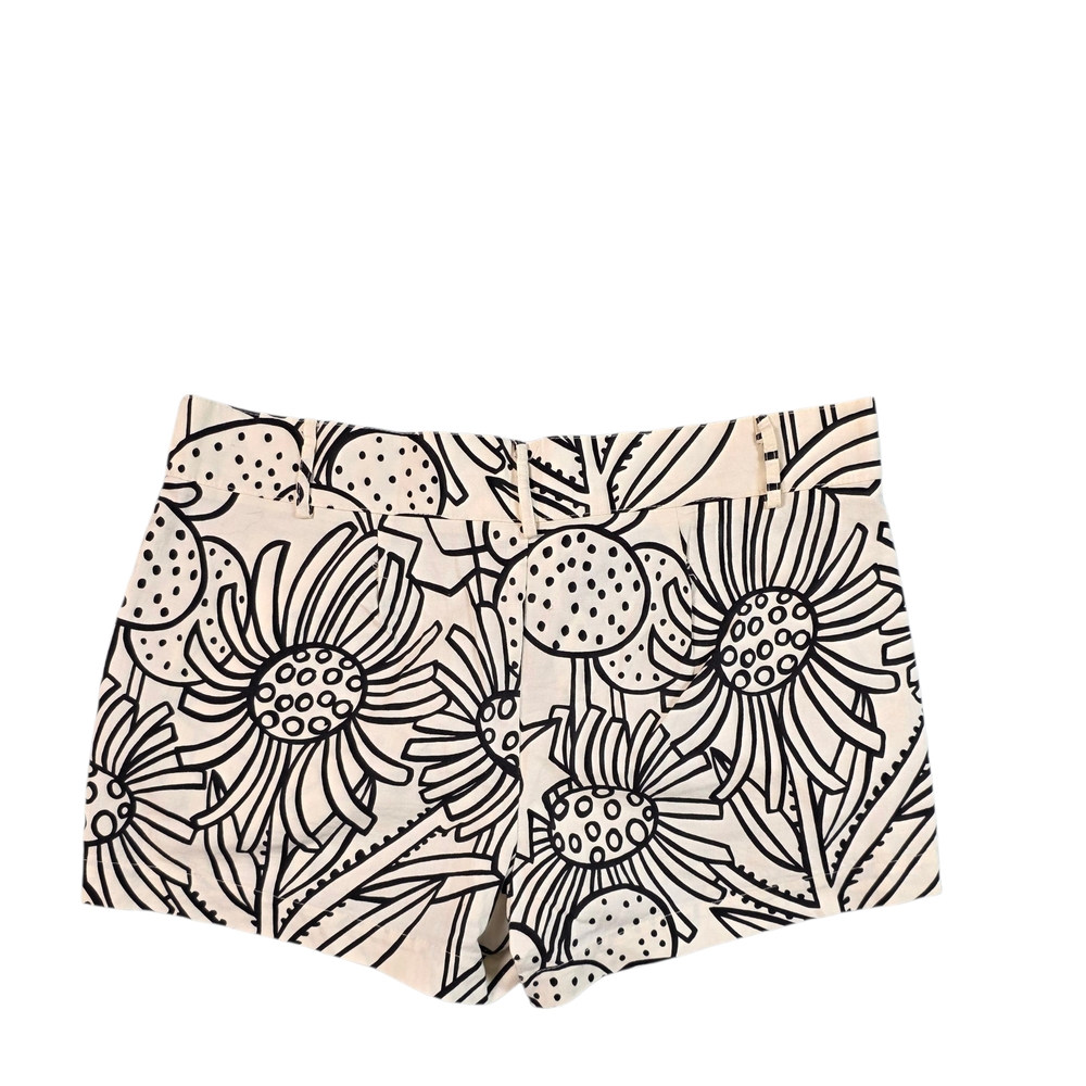 Cousin Carl Botique Floral Black and Beige Women Shorts Sz M - Picture 2 of 8